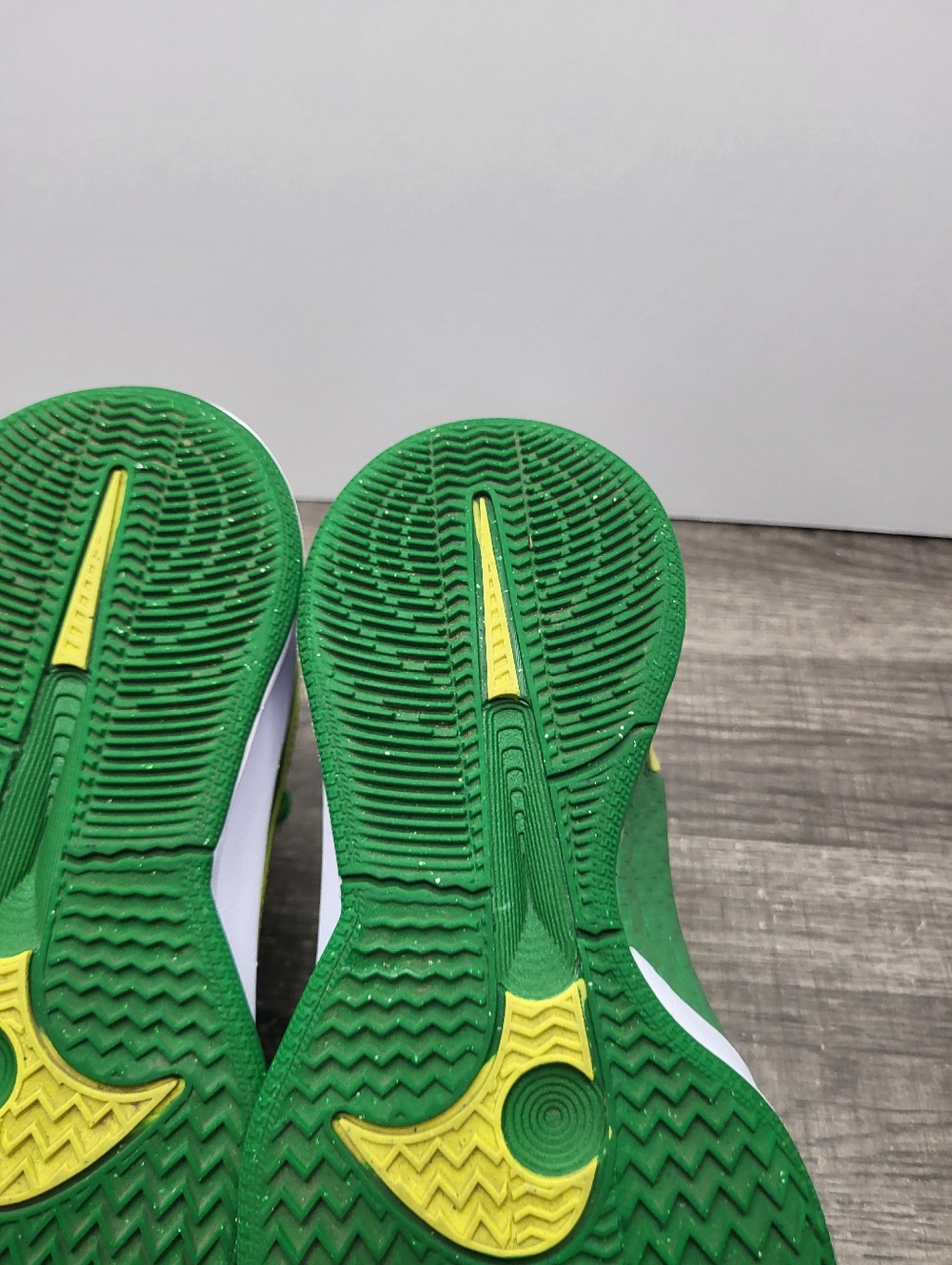 Nike Sabrina 2 Oregon Ducks Women's Size 6.5 Basketball Shoes Sneakers - Picture 9 of 10